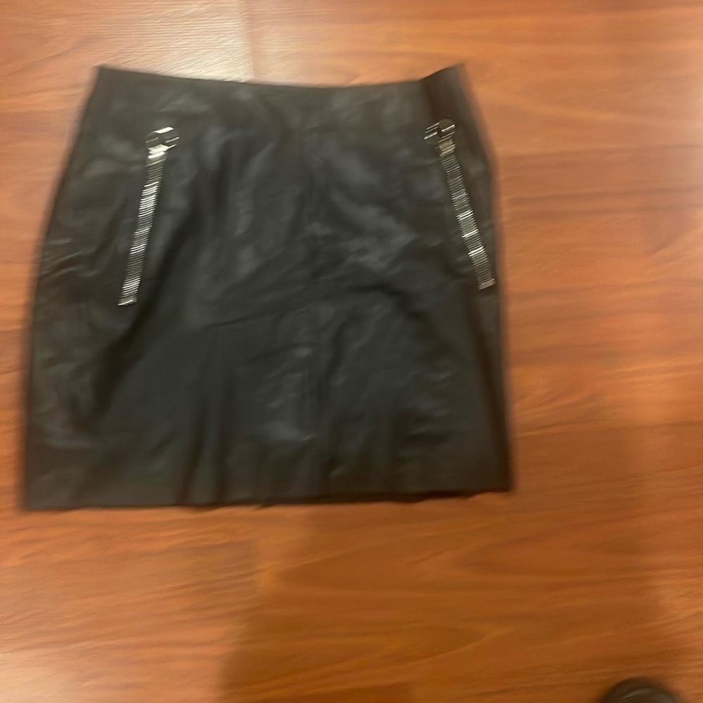 Black skirts. Size S